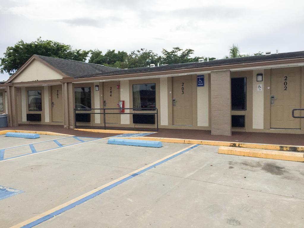 Motel 6-Fort Myers, Fl North Fort Myers Ngoại thất bức ảnh